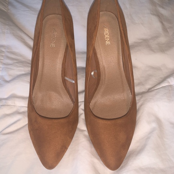 Brown Heels with Gold Details (Ardene) - Picture 1 of 2